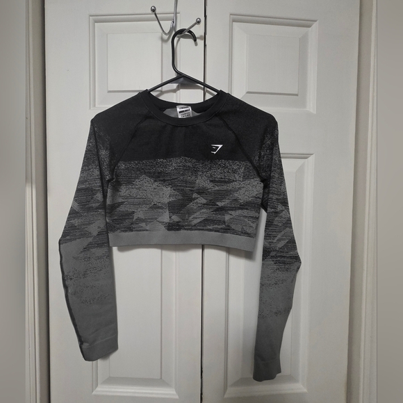 Gymshark Adapt Ombre Crop Top Size Medium - Picture 1 of 6